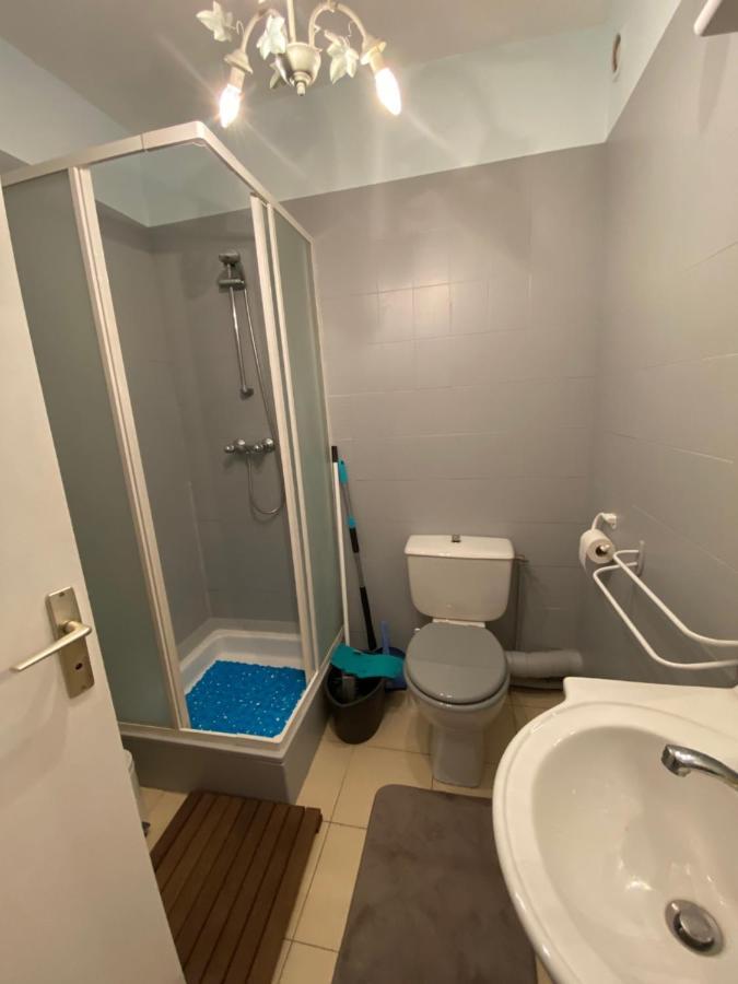 Апартаменти Studio Meuble Sete Hypercentre, Canal Royal, Halles Екстер'єр фото